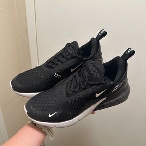 Nike Air Max 270